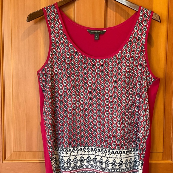 Banana Republic Tops - Banana Republic sleeveless top - M